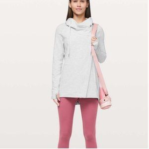 Lululemon Coast Easy Wrap Light Grey Size 10